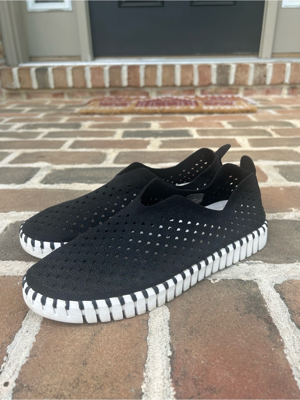 Ilse Jacobsen Tulip black suede cutout slip on minimalist flats 37 6.5 7 - Picture 4 of 10